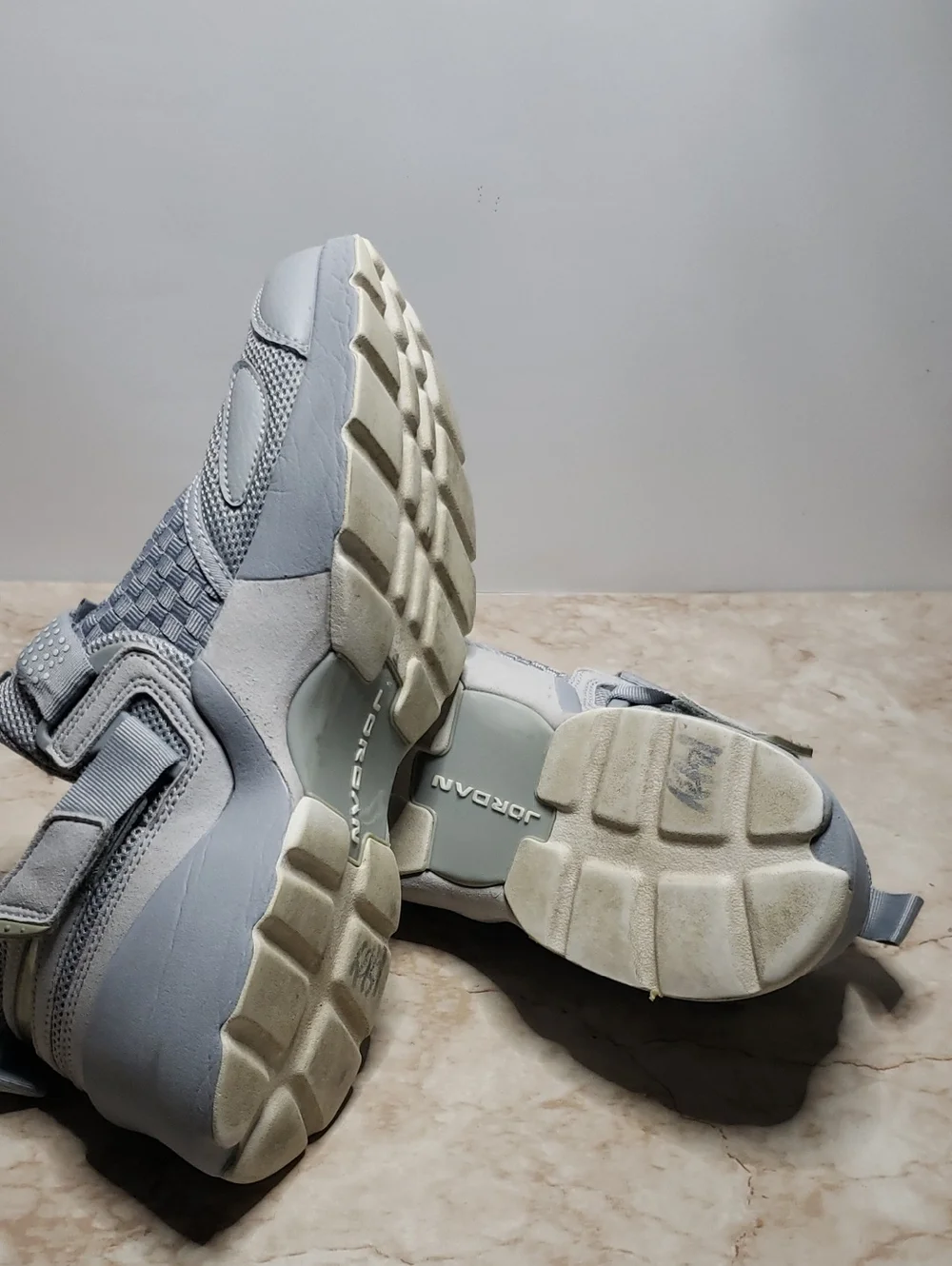 Jordan Light Gray Slip-On Athletic Sneakers with Strap Size 10